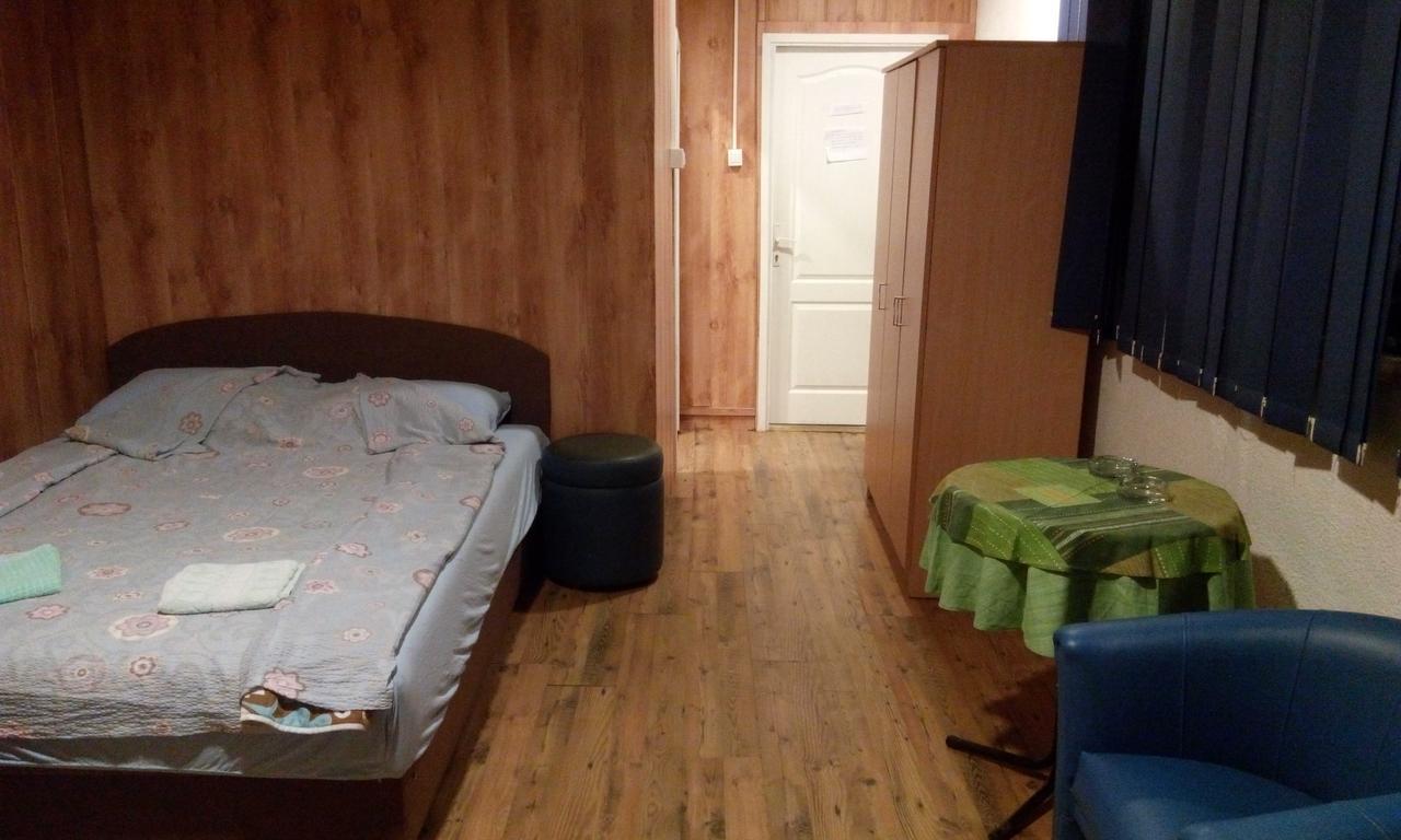 Splav Guest Hause Gusar Hotel Beograd Eksteriør billede