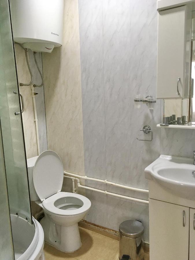 Splav Guest Hause Gusar Hotel Beograd Eksteriør billede
